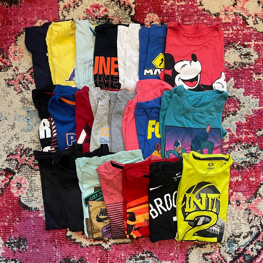 Boys Size 10/12 Graphic T Shirts & Tank Top Bundle (25 pieces)